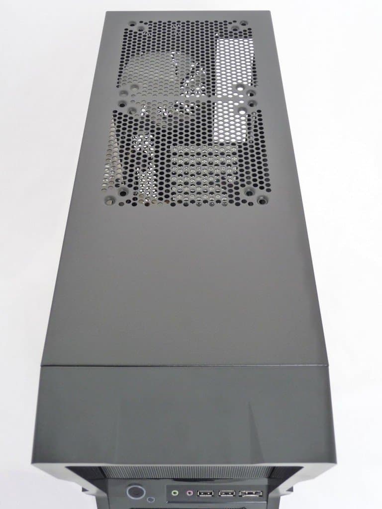 NZXT Review: NZXT M59