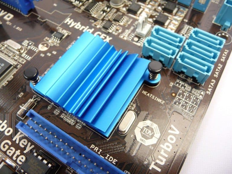 Asus Review: Asus M4A785TD-V EVO
