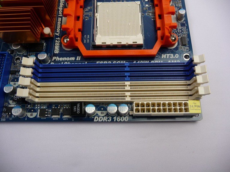 Review: ASRock M3A785GXH/128M