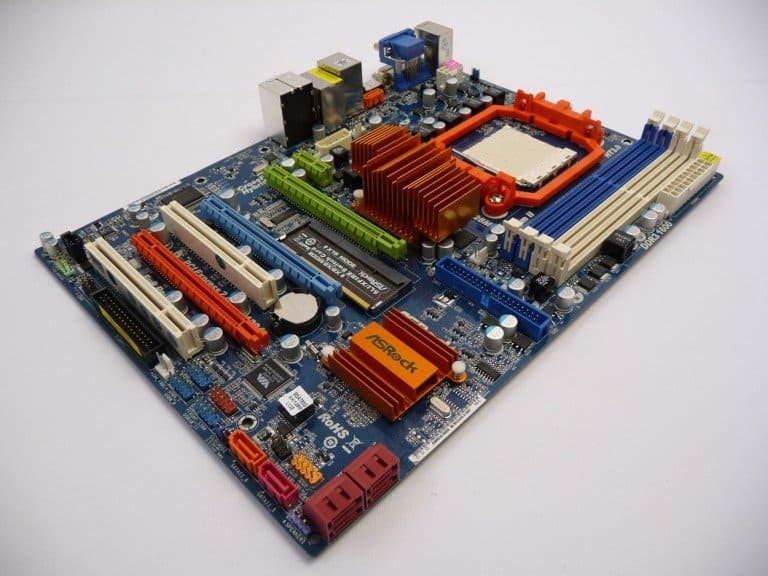 ASRock Review: ASRock M3A785GXH/128M
