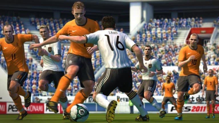PES Review: PES 2011