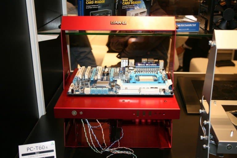 CeBIT: Lian Li introduceert ludieke Pitstop-serie