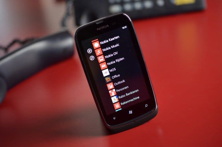 Nokia Lumia 610 Review: Nokia Lumia 610