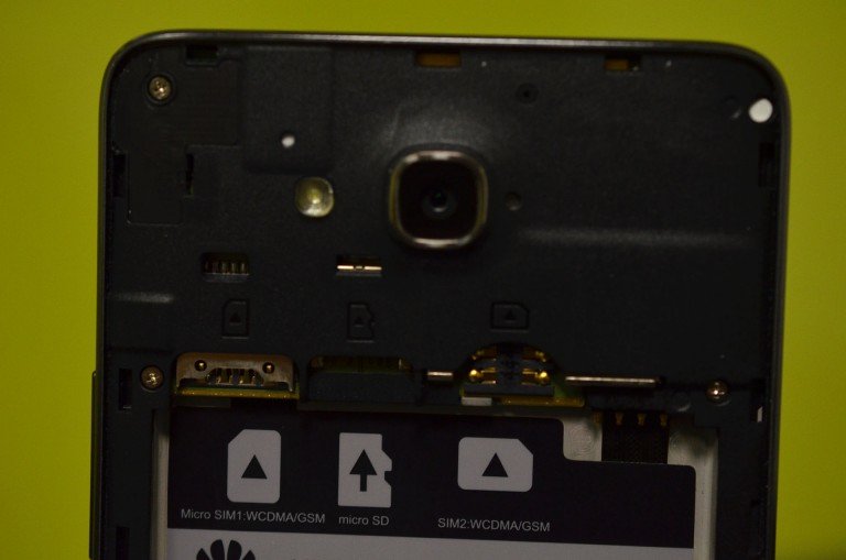 Review: Huawei Ascend G750 – Phablet met een mismatch
