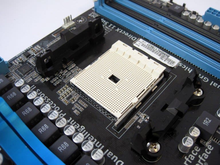 Review: Asus F1A75-M Pro