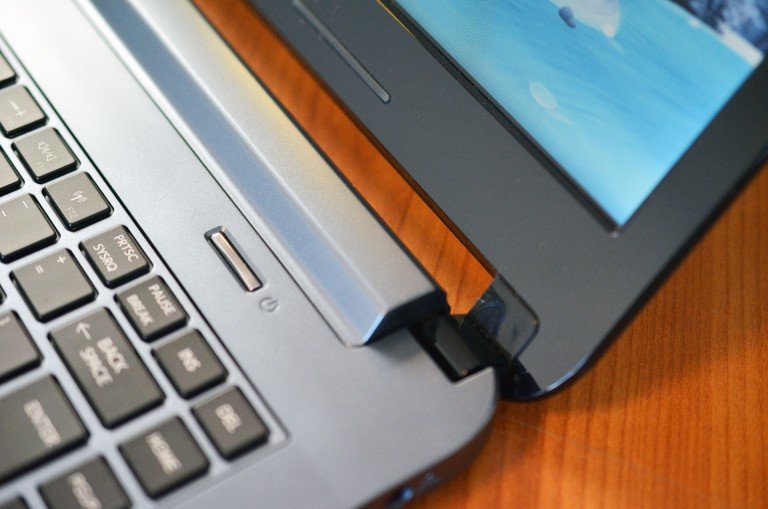 Toshiba Satellite U940-100 Review: Toshiba Satellite U940-100