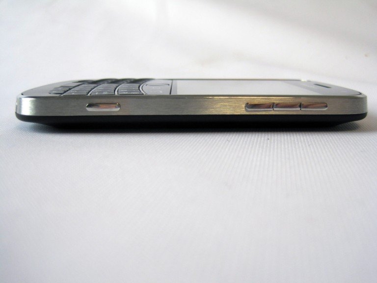 Review: BlackBerry Bold 9900