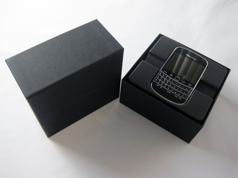 Review: BlackBerry Bold 9900