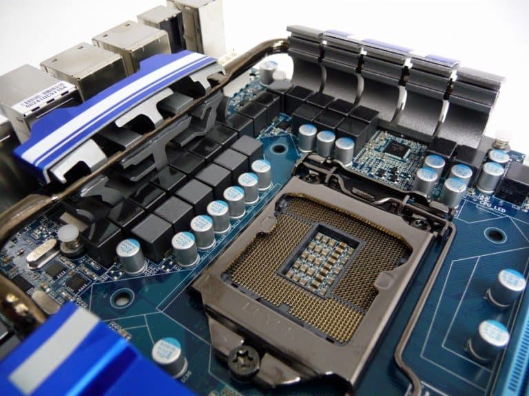 P55A-UD1600x1200 Review: Gigabyte P55A-UD6