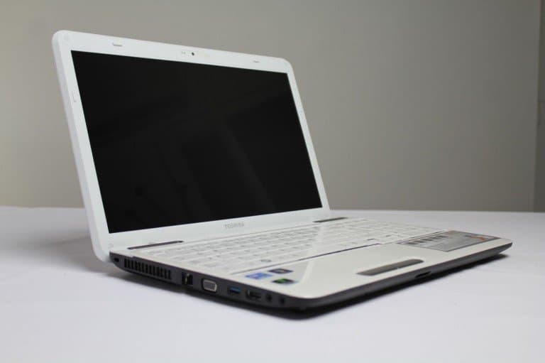 Toshiba Satellite L755-115 Review: Toshiba Satellite L755-115